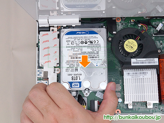 HF150B分解10HDD(SSD)を外す(2)