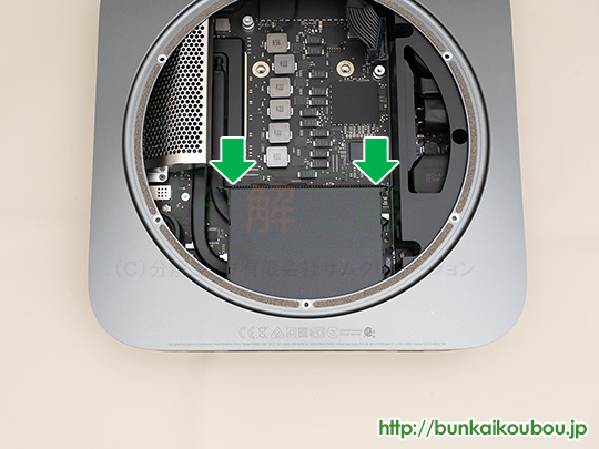 Mac mini2018分解10ロジックボードを取り出す(3)